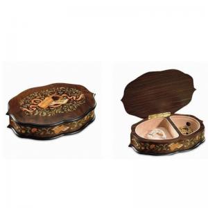 boîte à musique en bois