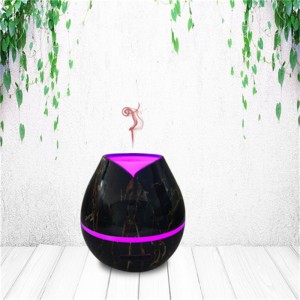 Diffuseur d'aroma en plastique ultrasonique d'air de vente chaude d'aromacare, humidificateur d'huile essentielle de nébuliseur, fonctions d'aromatherapy