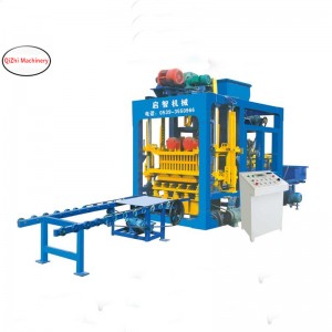 Application de la machine à briques sans feu automatique (machine à mouler par blocs QT4-15S)