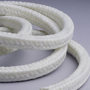 Emballage en graphite renforcé avec du fil métallique