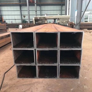 Tuyau carré sans soudure