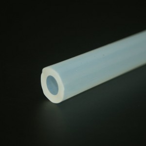Tube à air sur mesure en caoutchouc de silicone à paroi mince pour machines