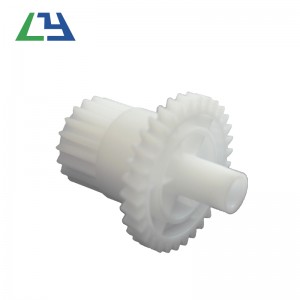 Moulage par injection d'électrolyte en plastique