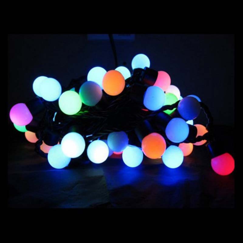 Les guirlandes de boule de LED allument des guirlandes décoratives de Noël