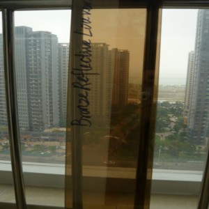 VERRE ENDUIT REFLECHISSANT