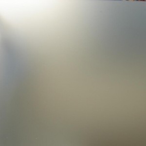 VERRE GRAVÉ À L'ACIDE CLAIR