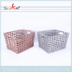 Panier de rangement tissé à la main en rotin