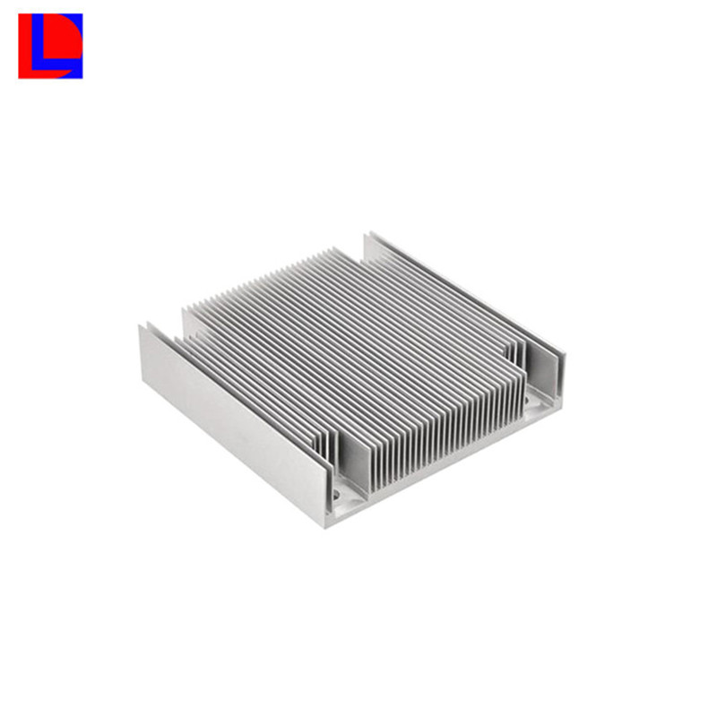 Dissipateur de chaleur en aluminium d'extrusion en aluminium de haute qualité / radiateur