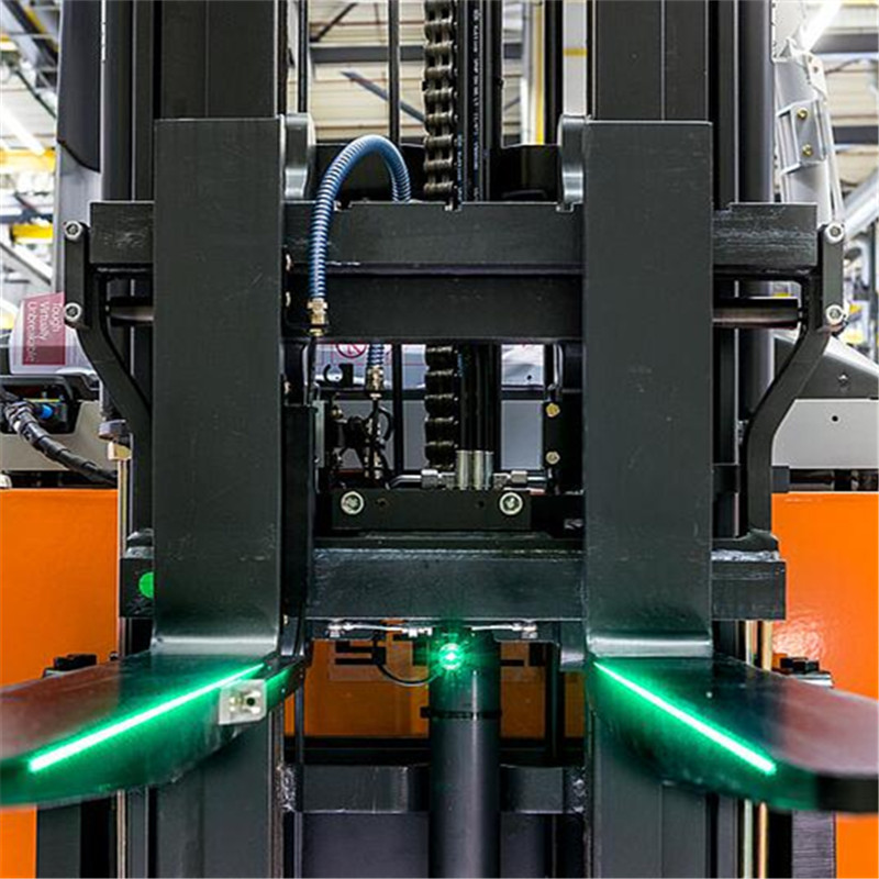 Systèmes de guidage au laser pour chariot élévateur à faisceau vert ou rouge inoffensif