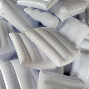 Oreiller de coussin de lit gonflable triangle blanc