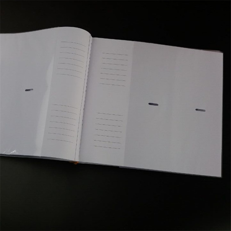 Pages d'album photo en papier personnalisé