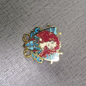 Broche princesse P022