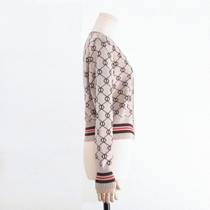 Les dames ont adapté les pulls 100% de cardigan de jacquard de Finshnet de polyester