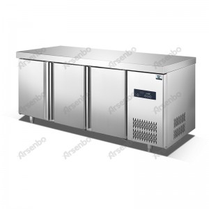 Conception de luxe sous le comptoir congélateur table de travail de haute qualité équipement de cuisine commerciale