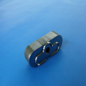 Couteau de bonne qualité pour les mâchoires de phoque