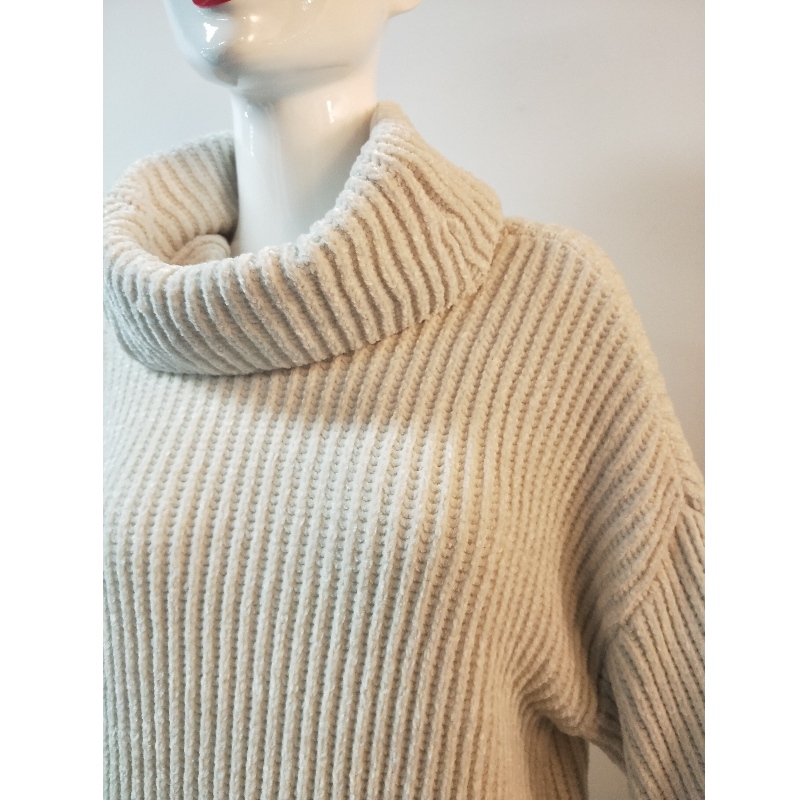 PULL BLANC À COL ROND ET À MANCHES LONGUES RLW0045F