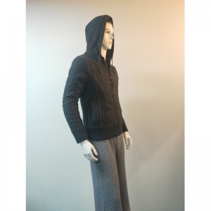 MANTEAU PULL NOIR À CAPUCHE RLMS0071F