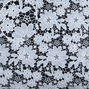 Dentelle pure polyester, dentelle de soie, soie de lait, dentelle. Dentelle polyester / nylon, dentelle coton