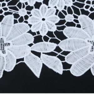 Dentelle pure polyester, dentelle de soie, soie de lait, dentelle. Dentelle polyester / nylon, dentelle coton