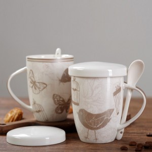 Tasse en céramique de décalque personnalisé en gros pour le cadeau promotionnel