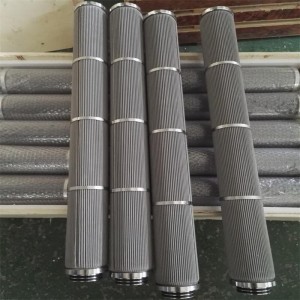 Cylindre de filtre en fibres métalliques frittées utilisé pour la filtration au méthanol