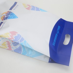 sacs de nourriture pour animaux de compagnie en aluminium feuille en plastique sacs à fond plat avec trou de suspension poignée découpée avec des matrices