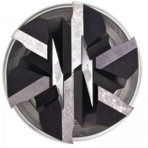 Fraise en bout carbure, finition multicouche TIALN, hélice à 40 degrés, 6 dents, longueur totale de 3 \