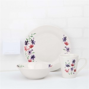 Service de table en céramique 12 pièces en porcelaine avec décalcomanies taillées