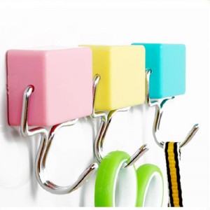 Puissant crochet magnétique en plastique