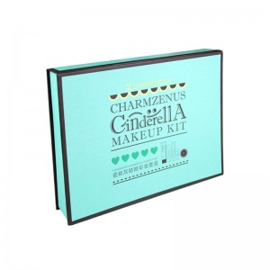 Coffret cadeau maquillage et soins de la peau