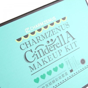 Coffret cadeau maquillage et soins de la peau