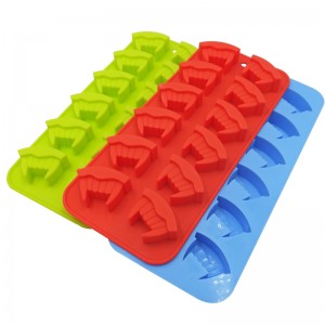 12 moules existants rigolos en silicone