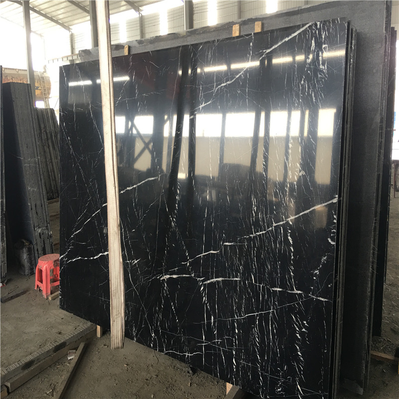 Marbre Nero Marquina à rayures blanches