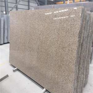 G682 dalle de granit jaune rouille brumeuse