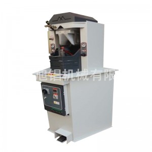 Machine de moulage de vamp