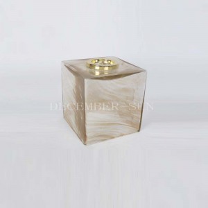 accessoires de salle de bain en verre sertis de pompe en métal