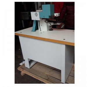 machine de colle thermofusible de bord