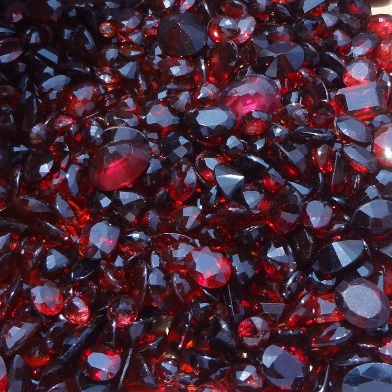Bijoux de mariage collier de rubis grenat rouge femmes pendentif en cristal