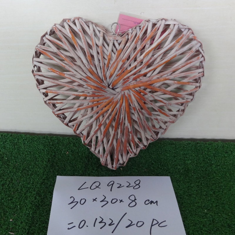 Décoration en forme de coeur à la main pour les mariages