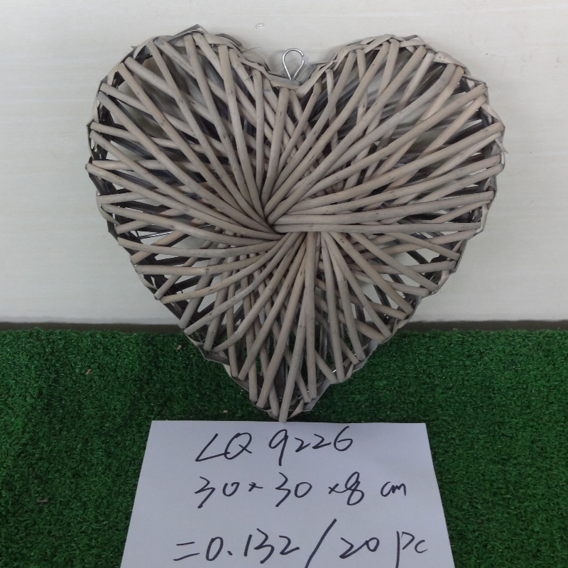 Décoration en forme de coeur à la main pour les mariages