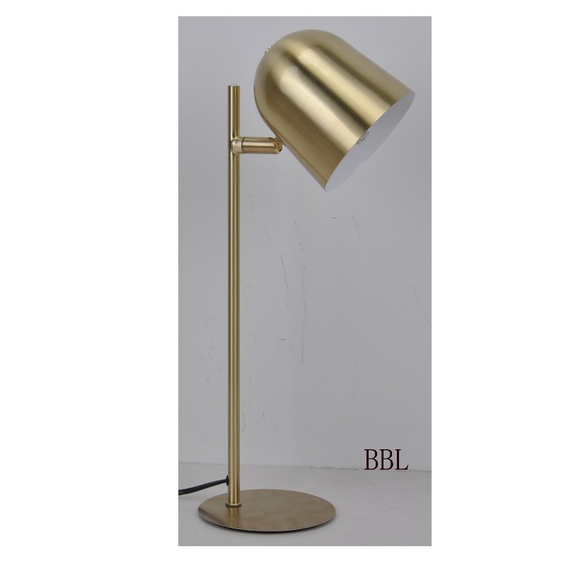 Lampe de table avec abat-jour rotatif en métal