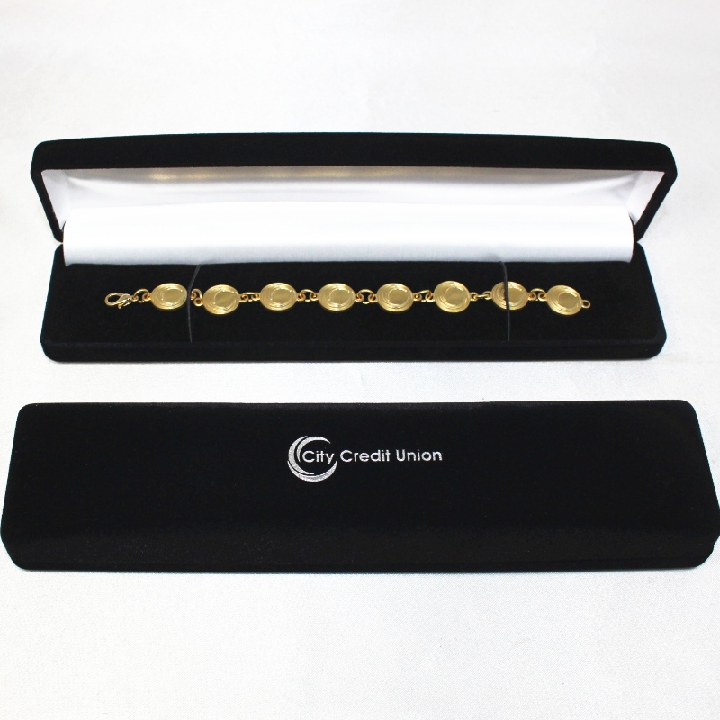 Boîte de velours noir en gros personnalisé D-11 pour badge et collier