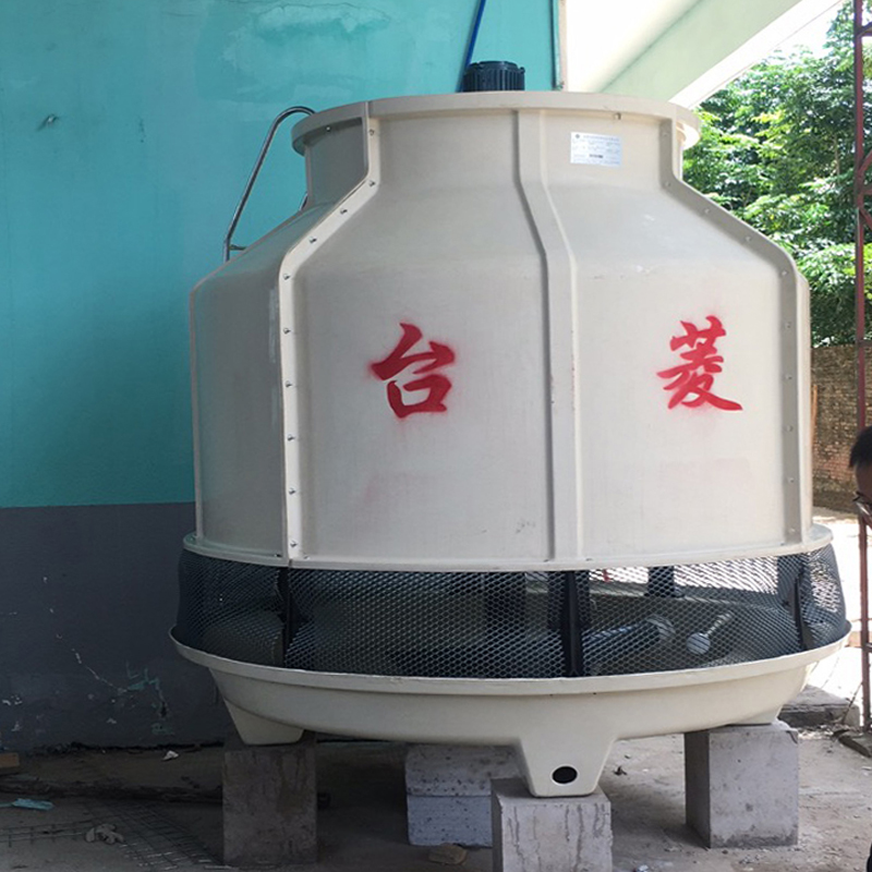 Offre de ventilateur en métal de pompe centrifuge verticale de moteur de tour de refroidissement