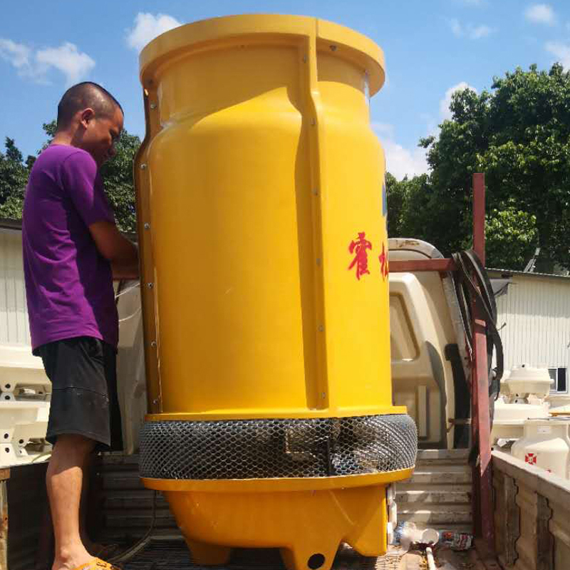 Les fabricants fournissent 20 tonnes de débit d'eau de la tour de refroidissement de 15,6 m3 / h