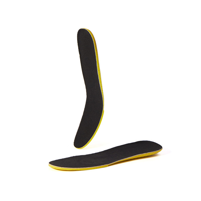 New Design of Damping and Waterproof grimped Polyurethane Foam shoes