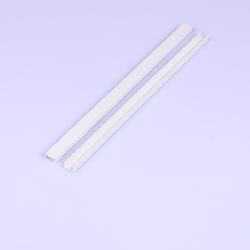 bande de voie coulissante en plastique de PVC canal en PVC en forme de U à bas prix pour les pièces de tiroir de fenêtre