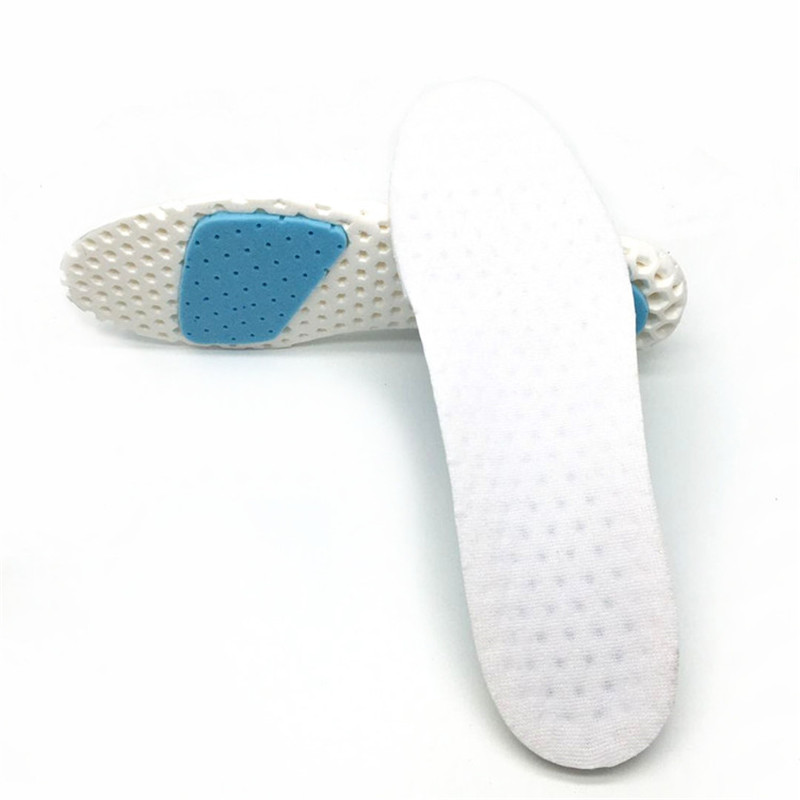 Chaussures en émulsion Eva moulées sur mesure