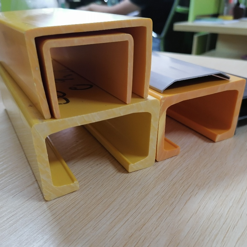 PVC rainure en U PVC profilé de garniture en forme de «U» profilé en plastique PVC canal