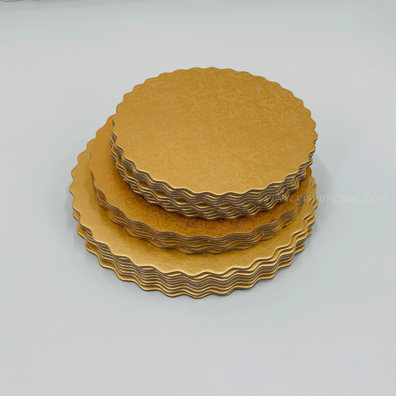 9 pouces de gâteaux, 6,8 à 9 pouces de gâteaux.