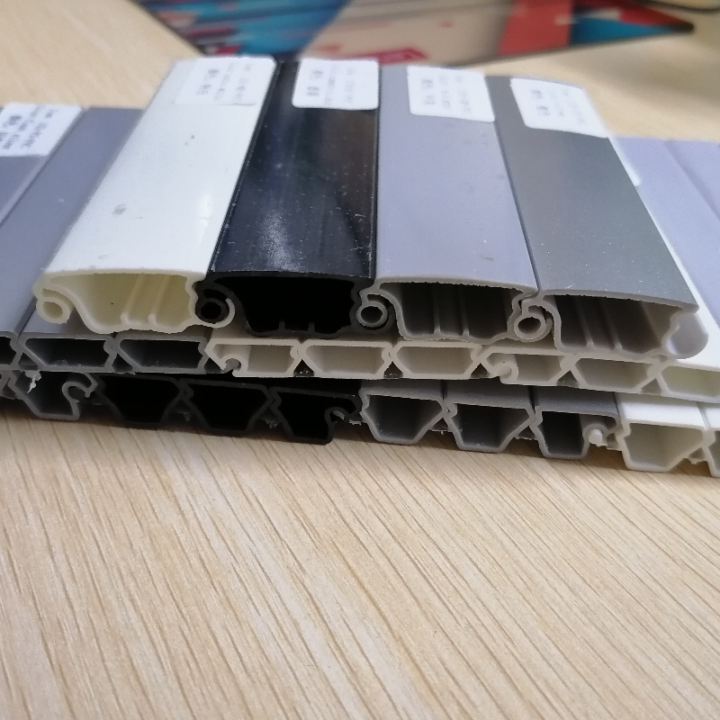 volets roulants PVC coupe-feu lattes volets pvc profilés coextrudés profil PVC lamelle pour porte d'armoire